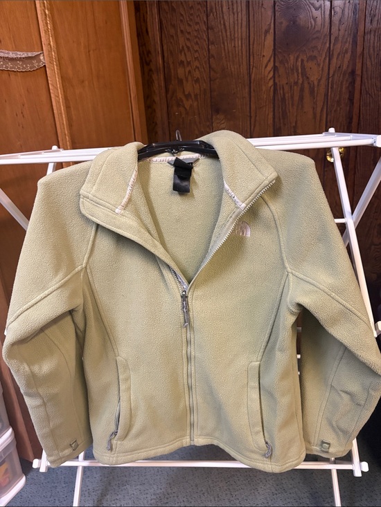 The North Face Jackets & Blazers - The North Face Women's Sage Green Teddy Fleece Jacket
